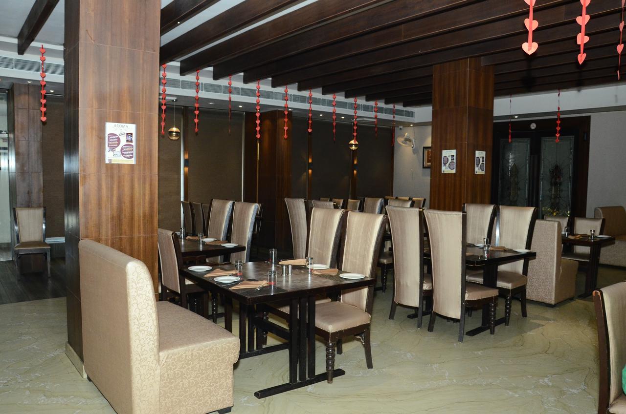 Hotel Aroma Inn Sirsa Dış mekan fotoğraf